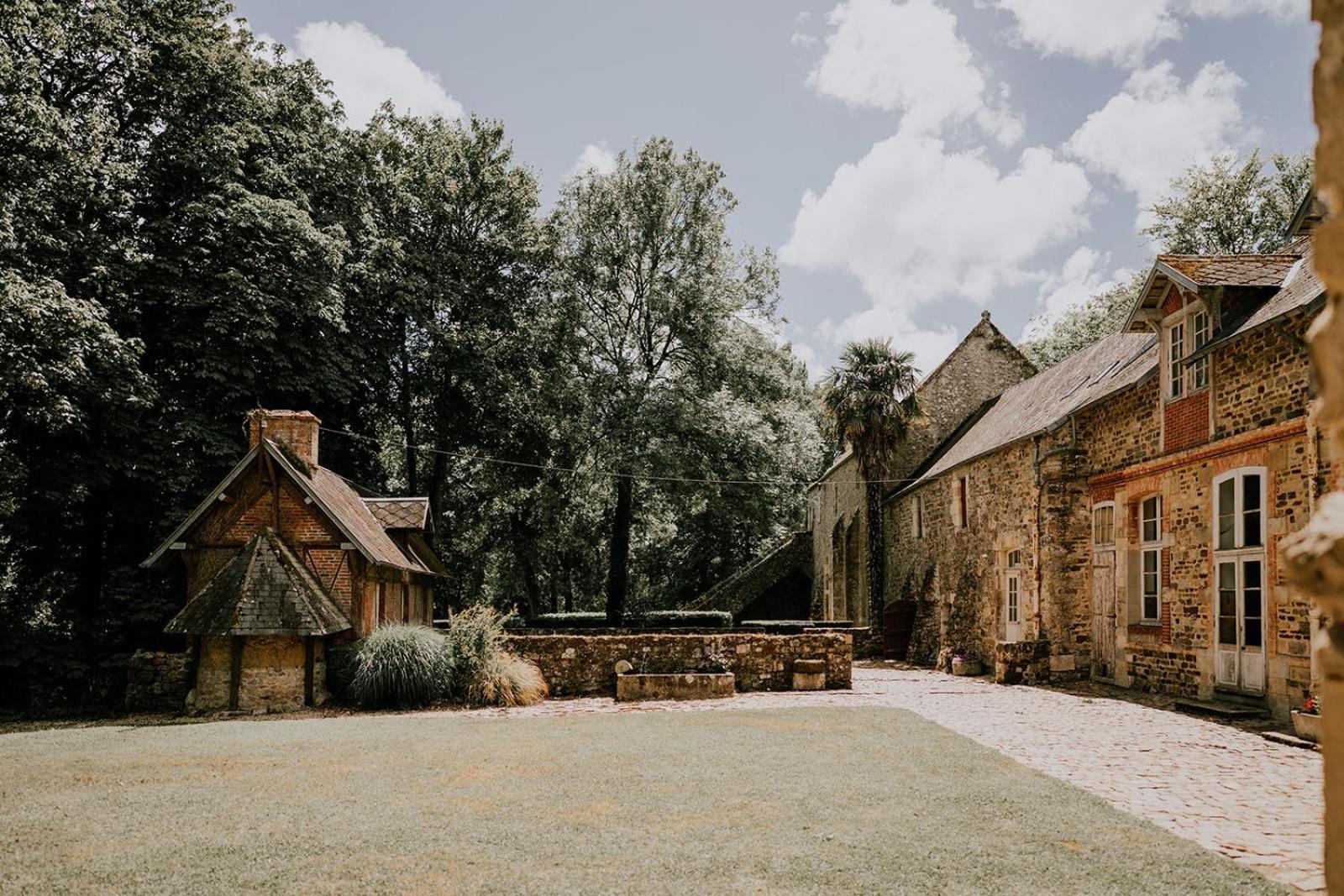 Abbaye De Blanchelande Acomodação com café da manhã Neufmesnil Exterior foto