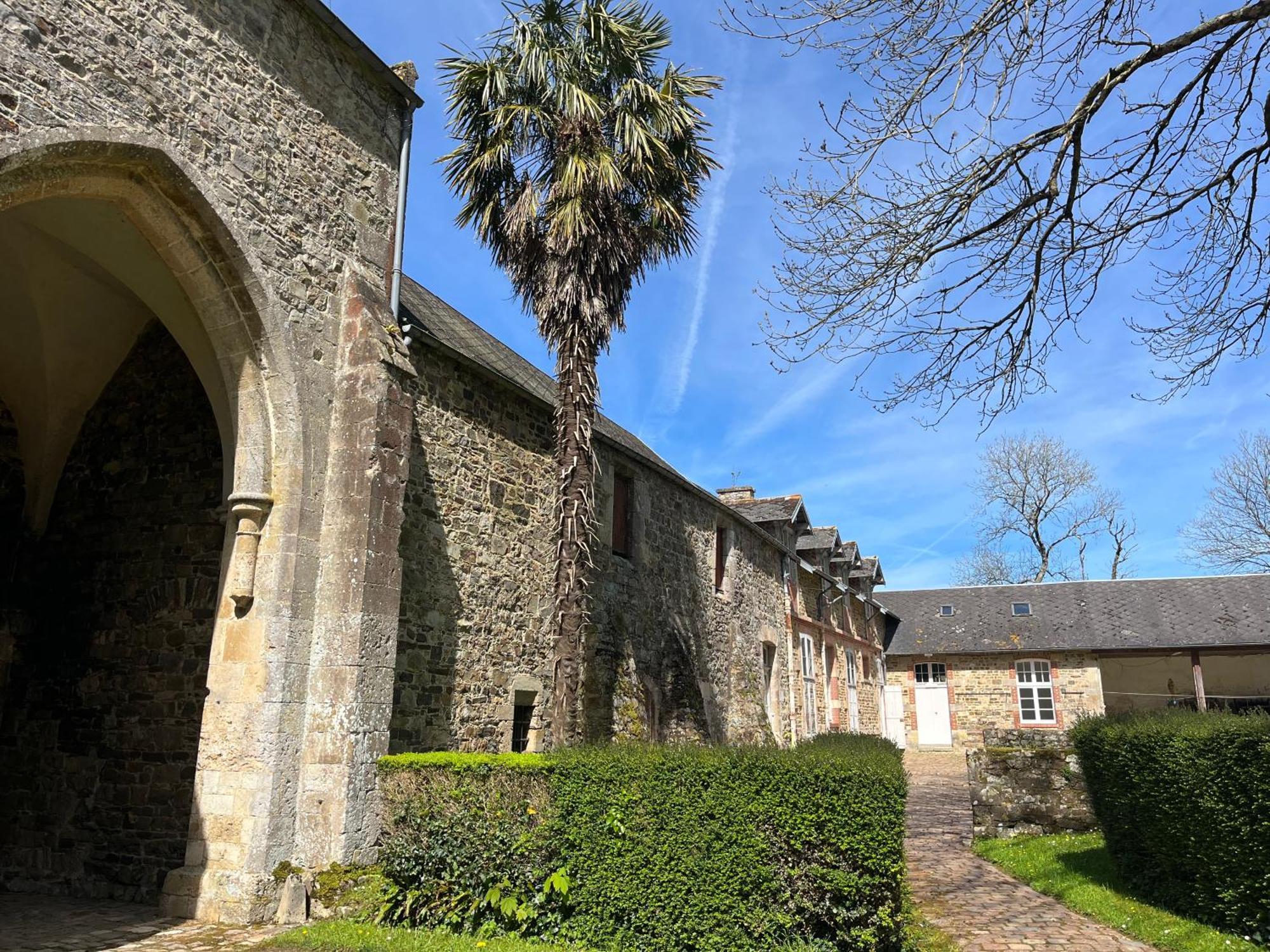 Abbaye De Blanchelande Acomodação com café da manhã Neufmesnil Exterior foto