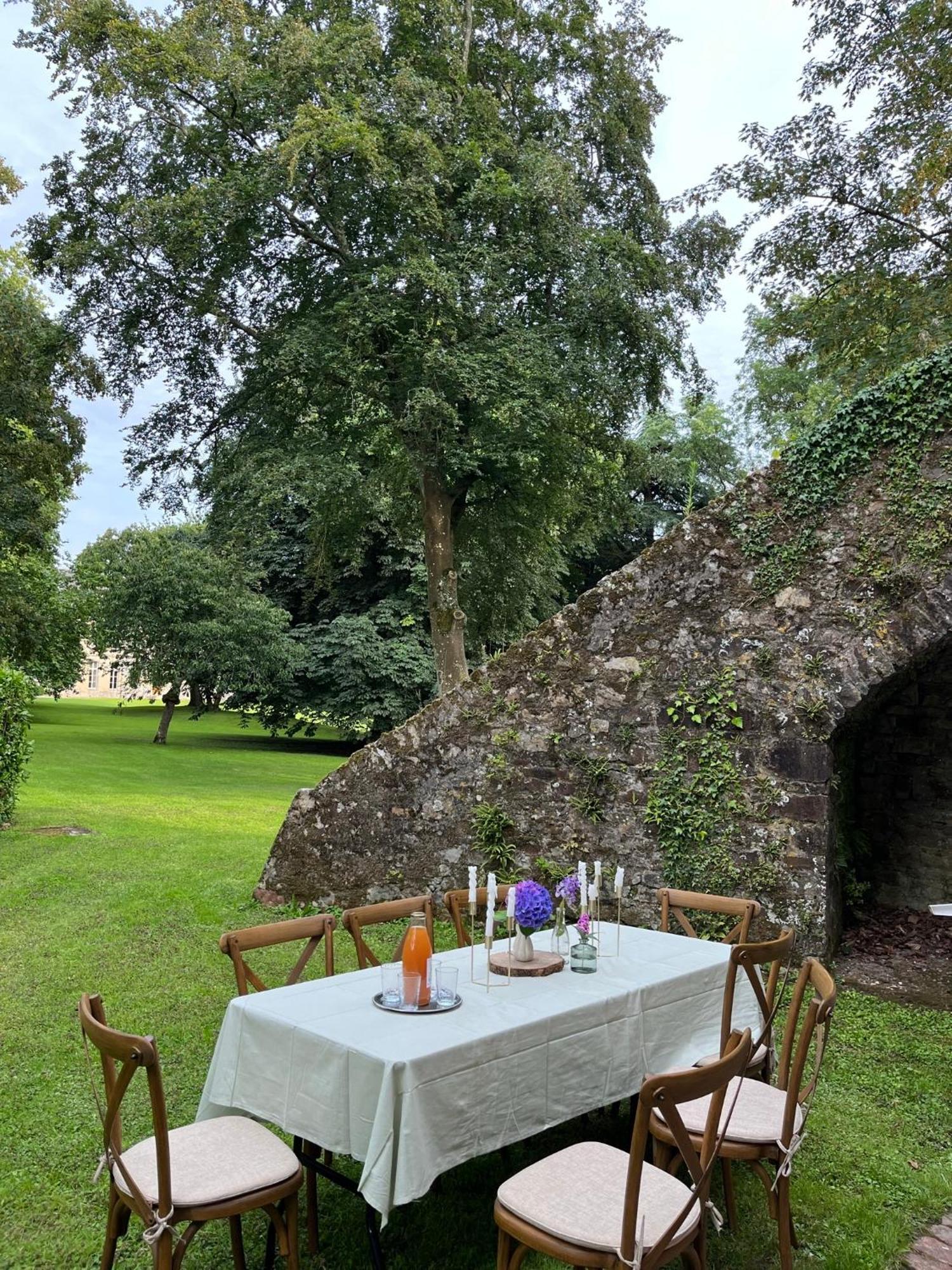 Abbaye De Blanchelande Acomodação com café da manhã Neufmesnil Exterior foto